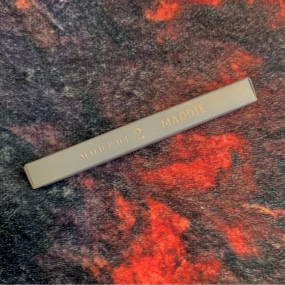 💛 Morphe 2 x Maddie Always Online Gel Eyeliner in Golden Hour - Picture 2 of 8